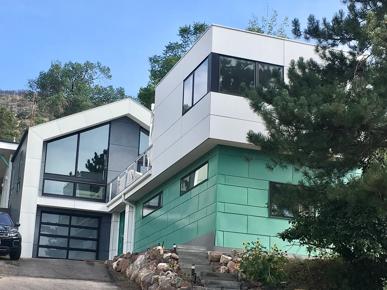 710 E Sopris Dr — Photo 1