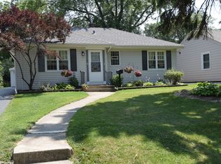 345 N Garfield St, Lombard, IL 60148