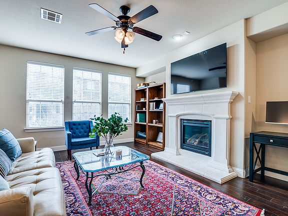 3rd image of 4268 Riverview Dr