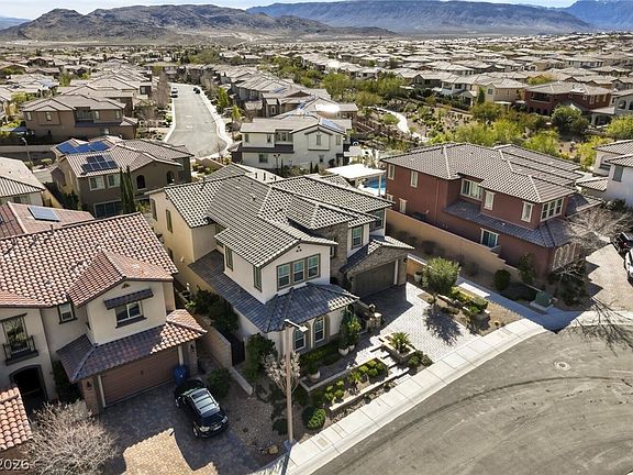 3rd image of 12031 Tramonto Ave
