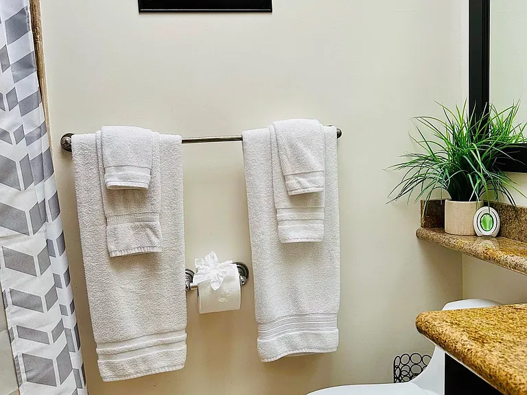 537 Evergreen St #8 — Photo 14
