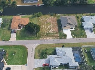 403 SW 26th Pl, Cape Coral, FL 33991