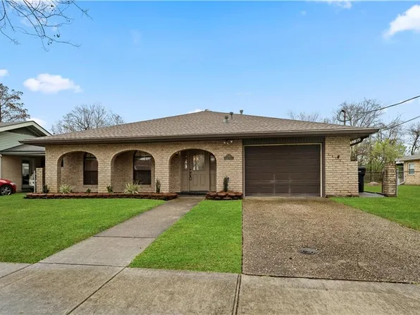 709 Mehle St, Arabi, LA 70032