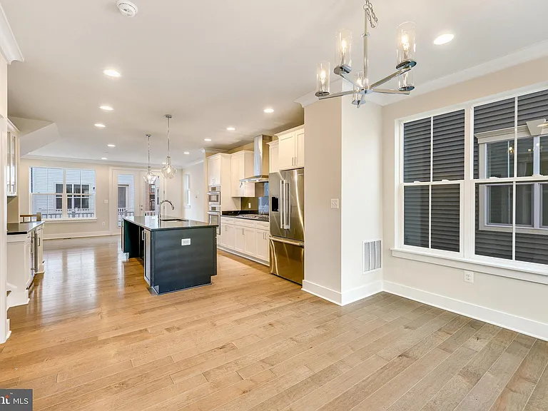 14813 Retreat Blvd — Photo 17