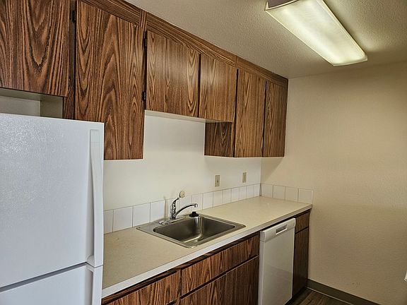5th image of 150 SW 156th St APT 107