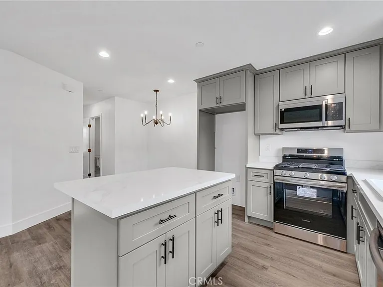 16385 Valencia Ave #3 — Photo 7