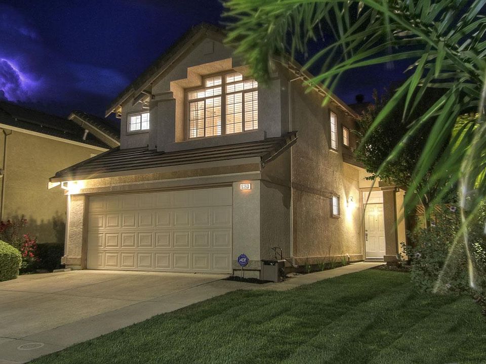 1st image of 9390 Benbow Dr