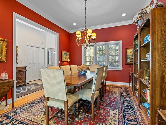 4th image of 8030 Thimbleberry Ln