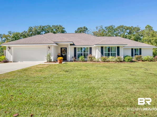 22761 College Ave, Robertsdale, AL 36567