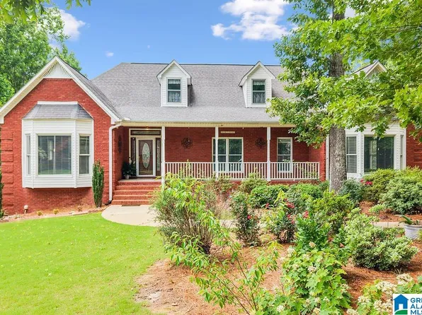 204 Hickory Hill Cir, Oneonta, AL 35121