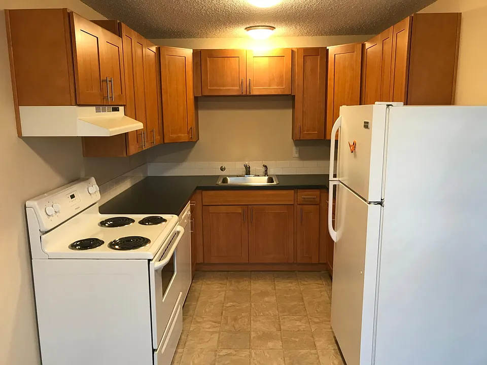 3237 14th Ave W #103