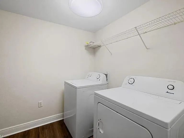 7975 Preserve Cir #1032 — Photo 8