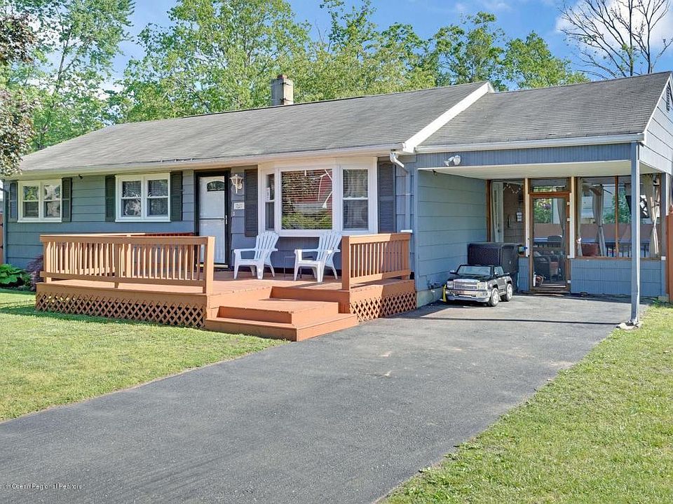 1st image of 23 Sands Point Dr