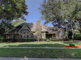 10040 Windtree Blvd, Seminole, FL 33772