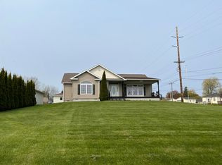 910 S State St, Saint Ignace, MI 49781