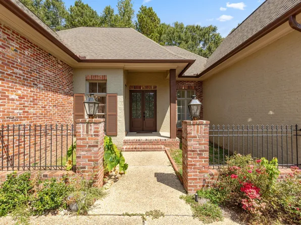 108 Wild Mdws, Hattiesburg, MS 39402