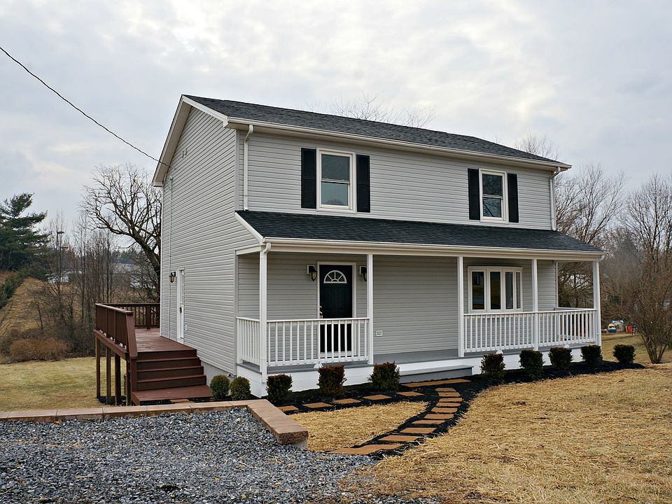 1st image of 119 Downing Cir