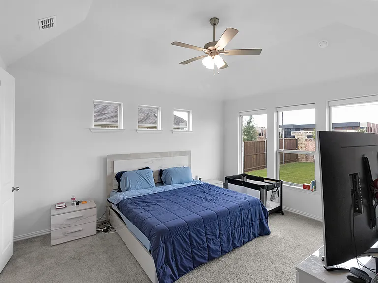 2600 Rocket Bend Dr — Photo 16