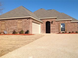 320 London Way, Pearl, MS 39208