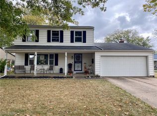 1143 Gulf Rd, Elyria, OH 44035