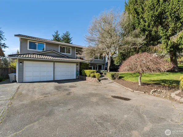 3021 NE 201st Place, Lake Forest Park, WA 98155