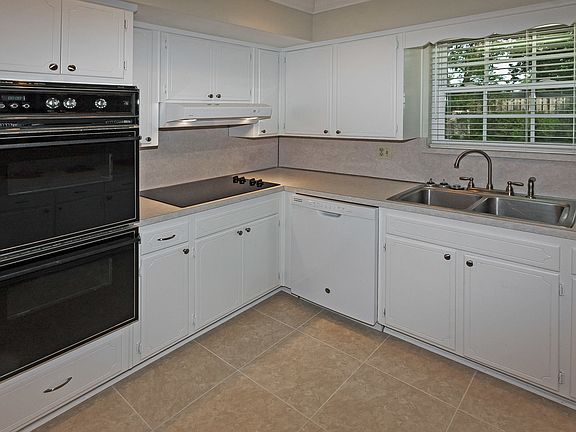 Kitchen with new ceran top.