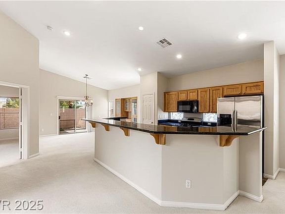 5th image of 94 Cora Hills Ct