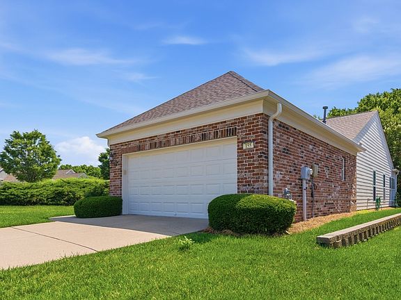 3rd image of 155 Navy Cir