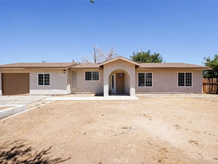 21018 Little Beaver Rd — Photo 1