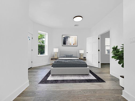 3rd image of 3127 Sedgwick Ave #2