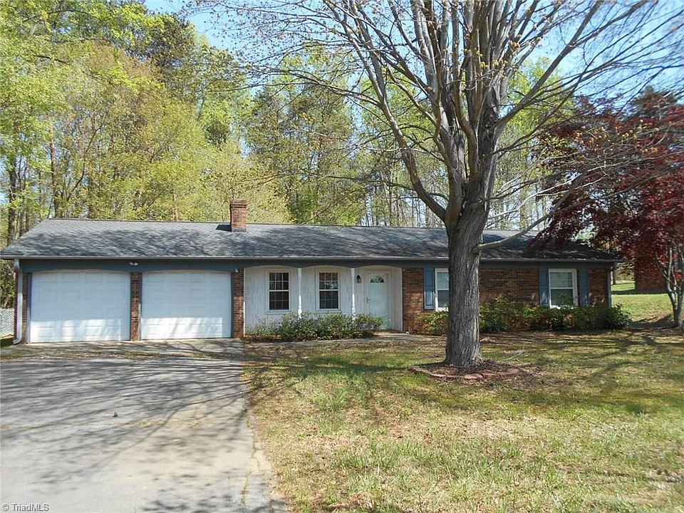 1st image of 5647 Sandhill Dr