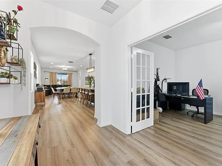 1840 Napoli Dr — Photo 8