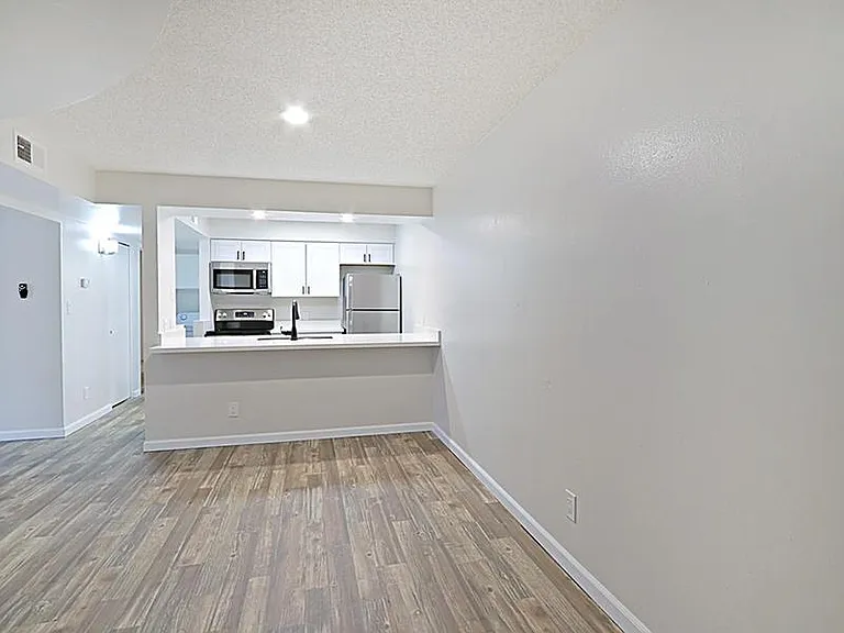 The Northern Apartments — Photo 6