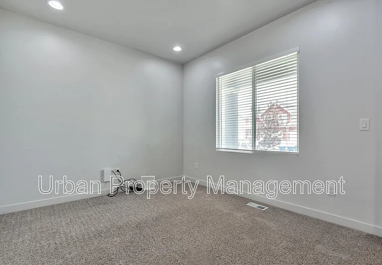 3711 W Creek Meadow Rd — Photo 13