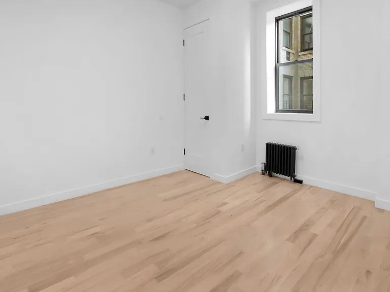 251 W 92nd St #7B — Photo 12
