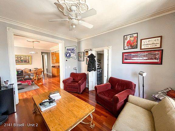 3rd image of 2141 N Bissell St #G