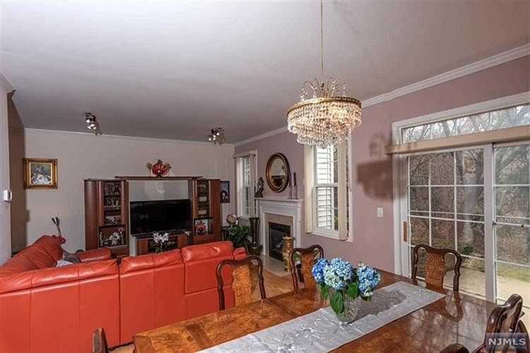 57 Devonshire Dr Clifton NJ Zillow