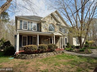 22166 Woodwinds Dr, Leesburg, VA