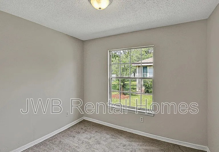 4018 Alfred Mill Ave — Photo 11