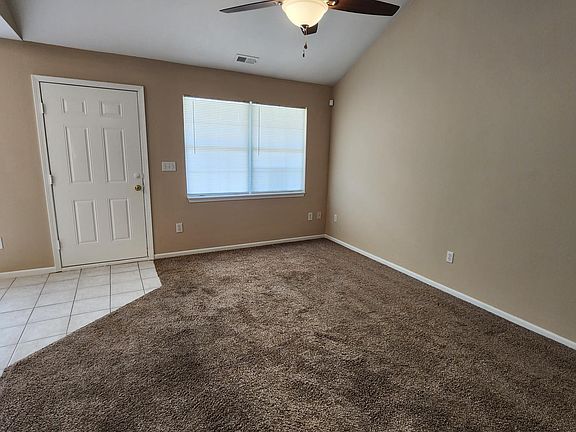5th image of 109 SE 1171st Rd APT 4