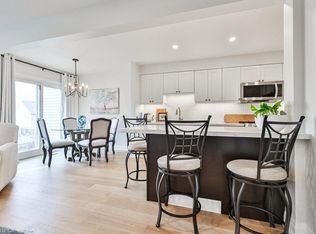 991 Raintree Ln, Mississauga, ON L5H3Y5