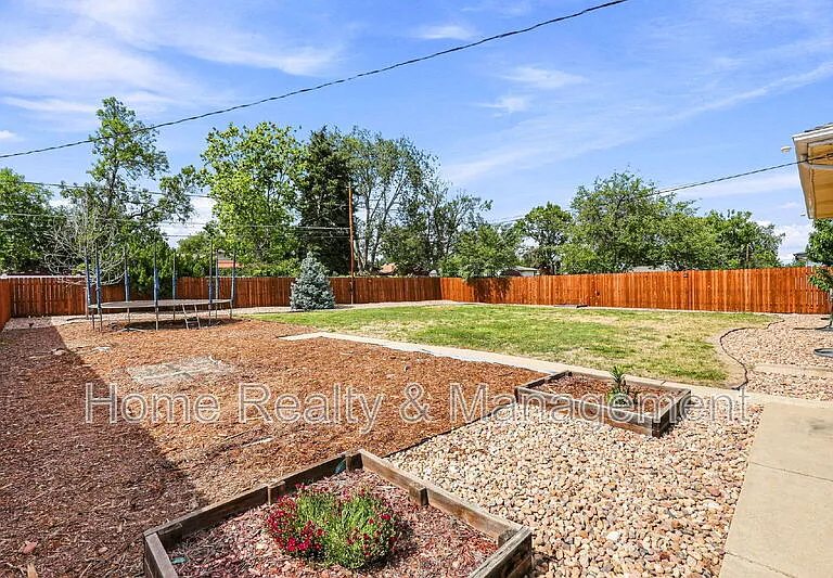 10807 Larry Dr — Photo 31