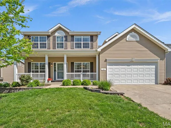 133 Hidden Bluffs Dr, Lake Saint Louis, MO 63367