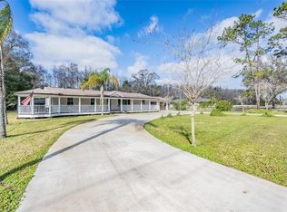 16912 Tobacco Rd, Lutz, FL 33558