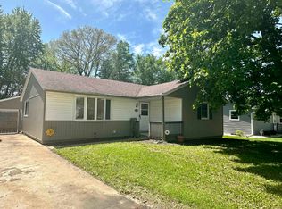 1024 W 5th St, Belvidere, IL 61008