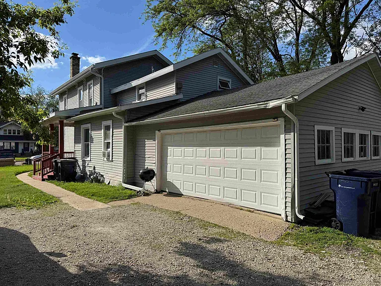 810 Milton Ave — Photo 14