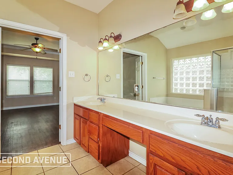 217 Palmer Dr — Photo 12