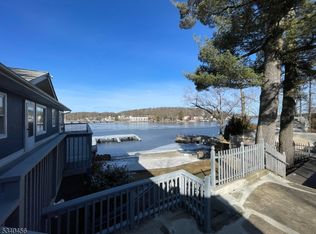 431 Lakeside Blvd APT 12, Hopatcong, NJ 07843