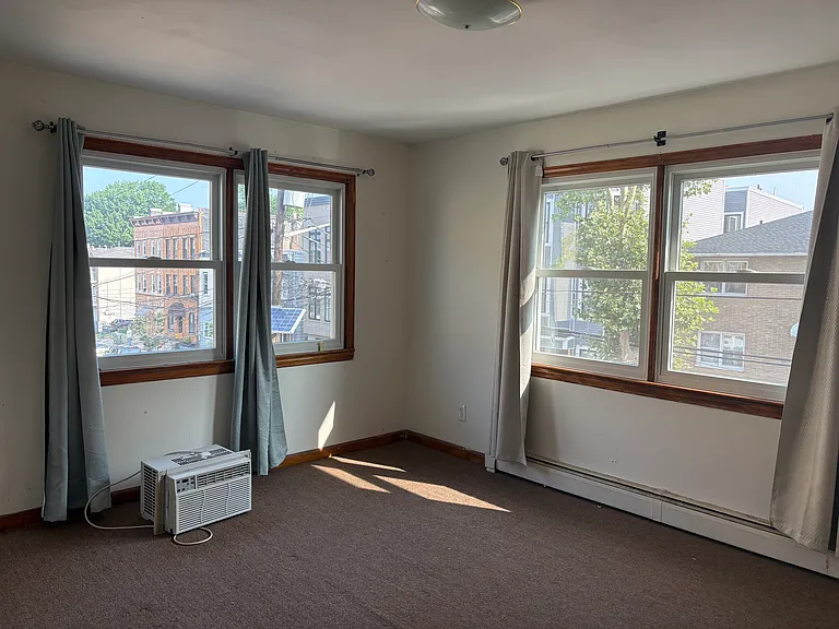 15 Milton Ave #2 — Photo 4