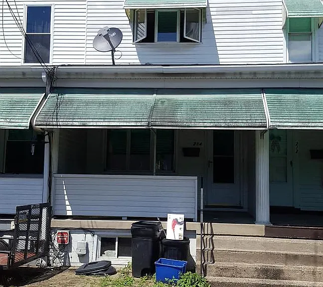 214 Wright St — Photo 7